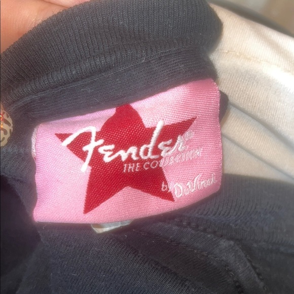 Black Fender Tee with Rock & Roll Print - Picture 4 of 4